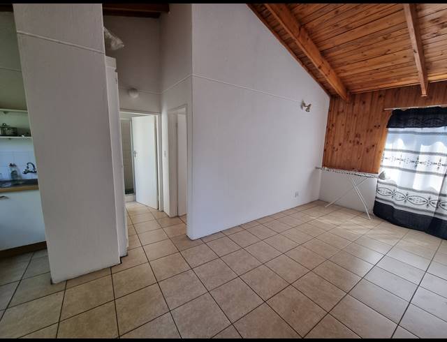 1 BEDROOM APARTMENT RENTED IN PETERVALE